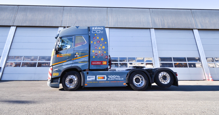 Friderici Special News Doppelte Weltpremiere Einfuhrung Unseres 100 Prozent Elektrischen Lastwagens