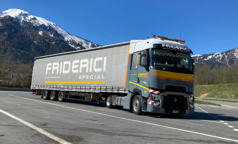 Friderici Special Truck With Tarpaulin Trailer Image 01