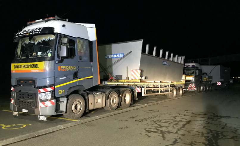 Friderici Special Truck With Extendable Flatbed Trailer Image 04 Friderici Special Truck With Extendable Flatbed Trailer Image 04