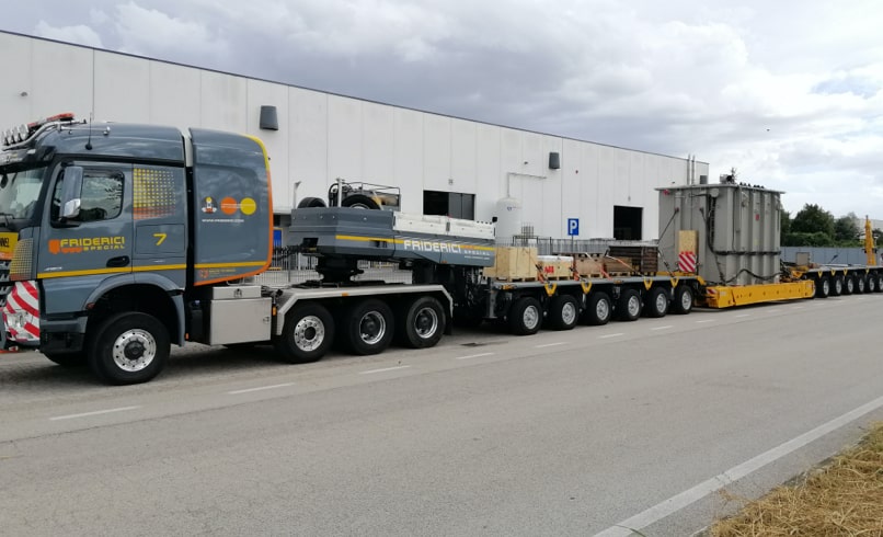 Friderici Special Truck With Modular Trailer Image 08 Friderici Special Truck With Modular Trailer Image 08